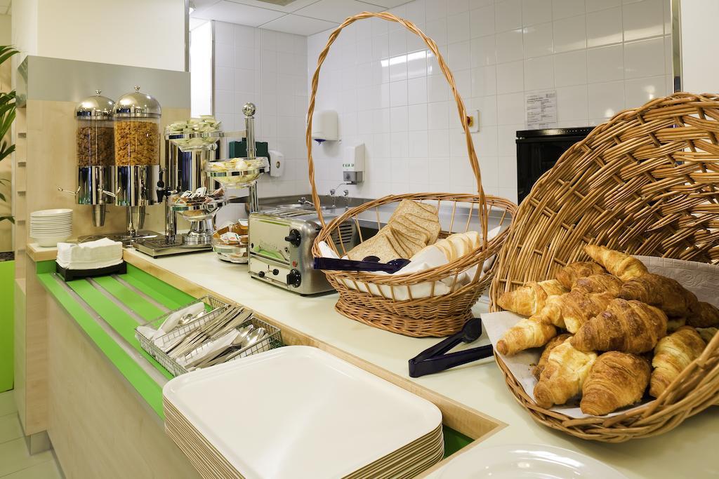 Ibis Budget Newport Εξωτερικό φωτογραφία