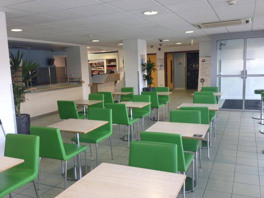 Ibis Budget Newport Εξωτερικό φωτογραφία