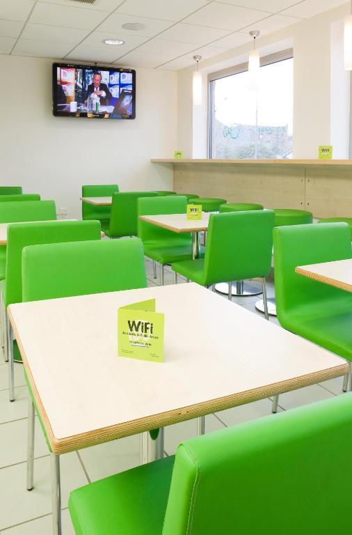 Ibis Budget Newport Εξωτερικό φωτογραφία