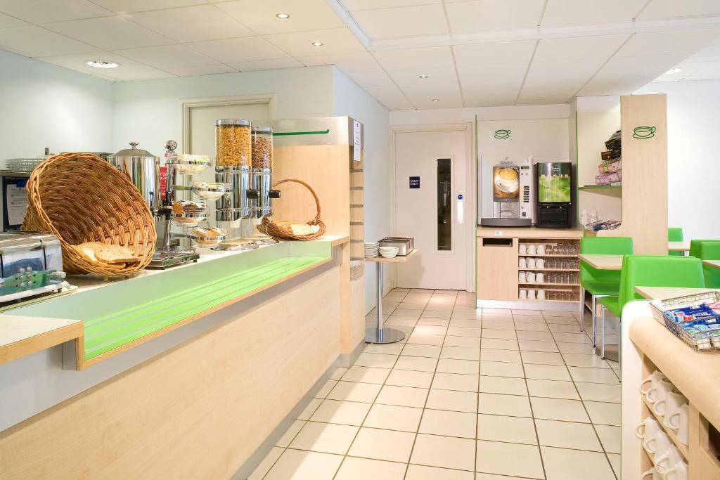 Ibis Budget Newport Εξωτερικό φωτογραφία